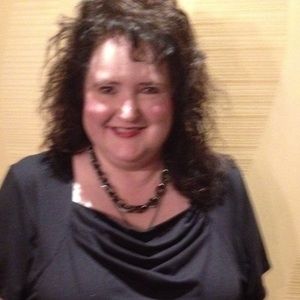 Meet your Posher, Pam